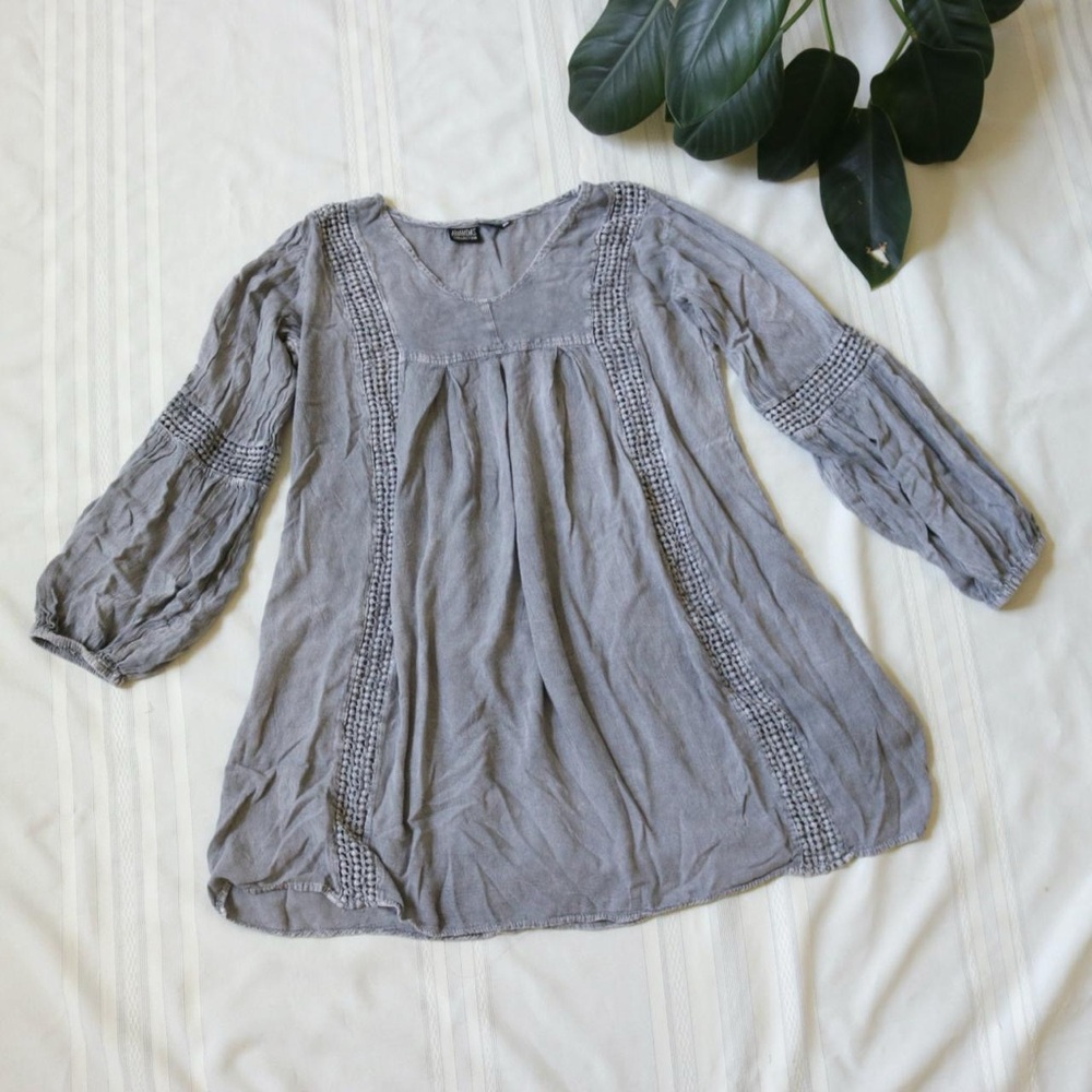 Flowy washed out grey boho long sleeve blouse